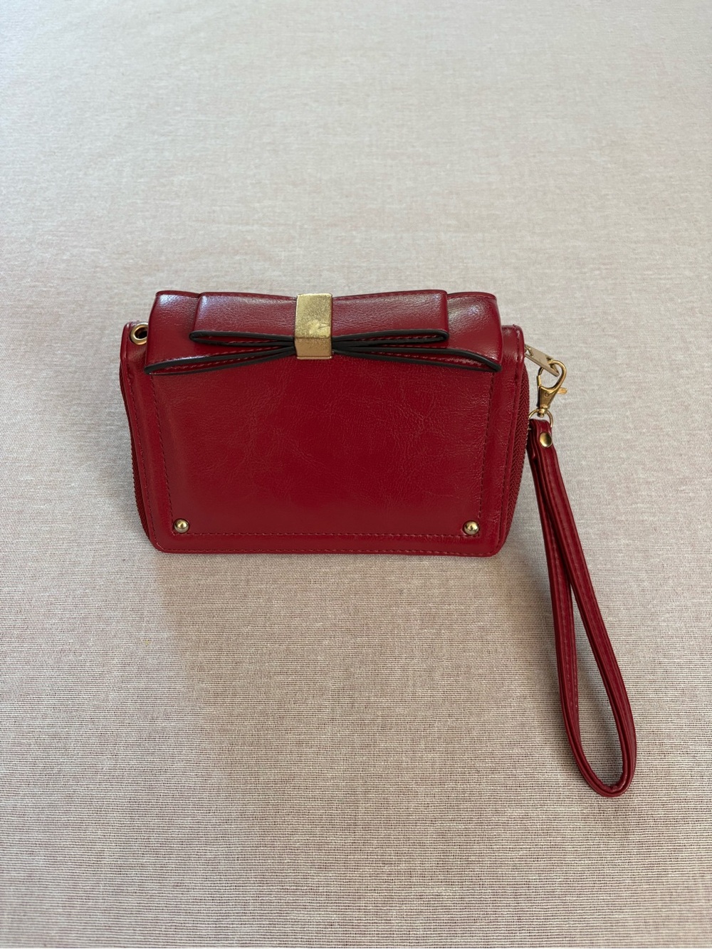 Violet faux leather retro style clutch wallet with big bow accent